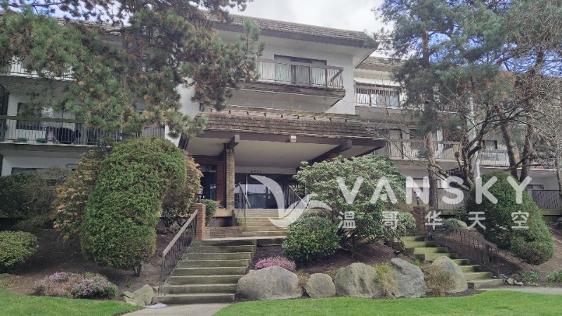 250727122754_Exterior Front.jpg